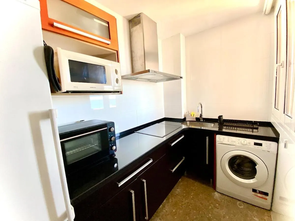 Appartamento La Carihuela Terrace, Sea Views And Pool Torremolinos Spagna