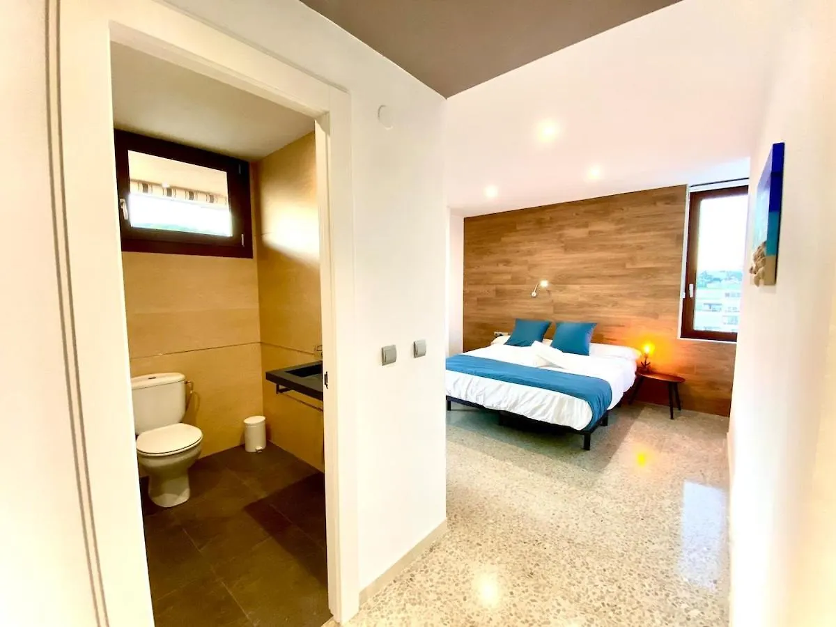 La Carihuela Terrace, Sea Views And Pool Apartment Torremolinos