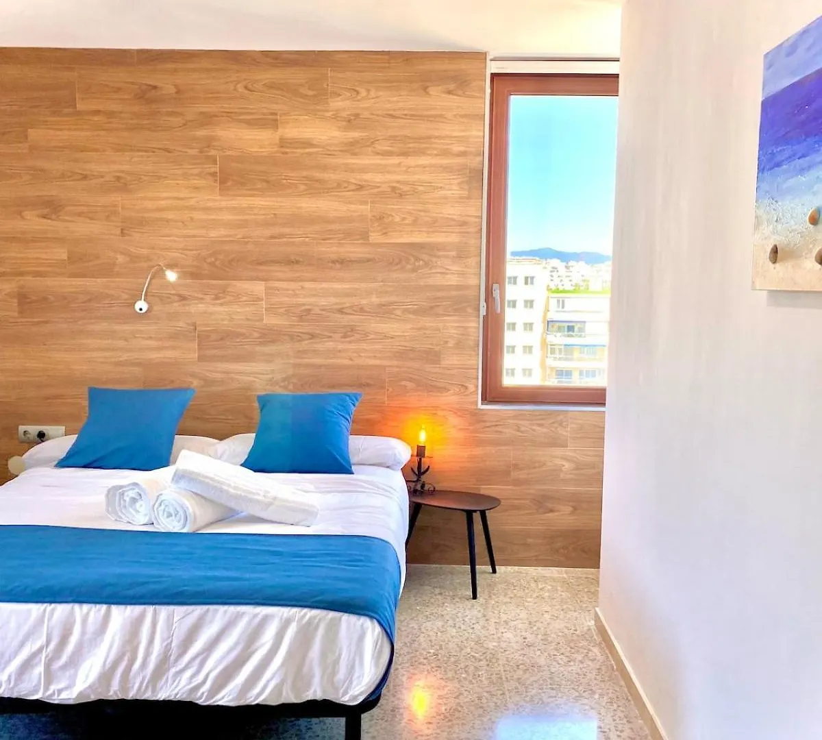 La Carihuela Terrace, Sea Views And Pool Apartment Torremolinos