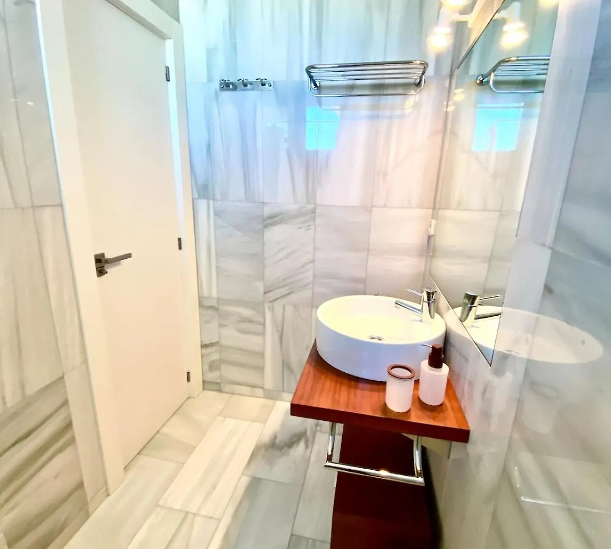 La Carihuela Terrace, Sea Views And Pool Apartment Torremolinos 0*,