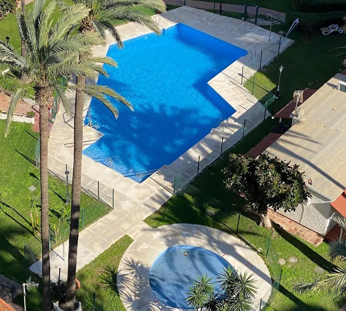 La Carihuela Terrace, Sea Views And Pool Apartment Torremolinos